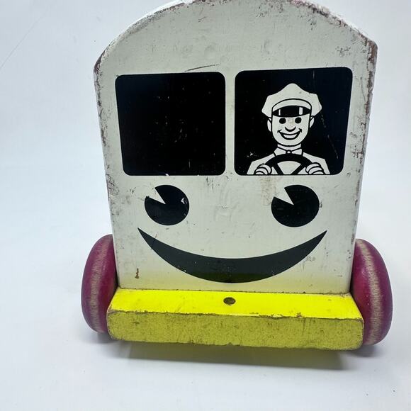 VINTAGE PLAYSKOOL DAIRY WOOD MILK WAGON PULL TOY - Picture 2 of 9